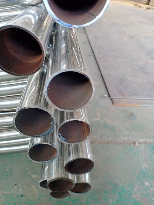 延不銹鋼復(fù)合管護(hù)欄廠是一家集設(shè)計(jì) 生產(chǎn) 銷售 安裝和售后為一